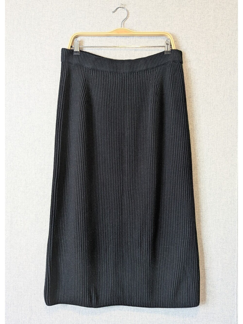 Everlane organic cotton chunky ribbed knit column skirt
